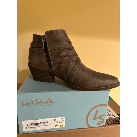 Lifestride Arden Prairie Faux Suede Traveler Ankle Booties Women's Ash Size 7.5M - Picture 7 of 7